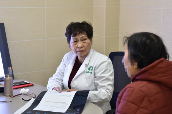 <a href='http://www.tanmianxu.com/a/1811.html' target='_blank'><u>丁素菊</u></a>