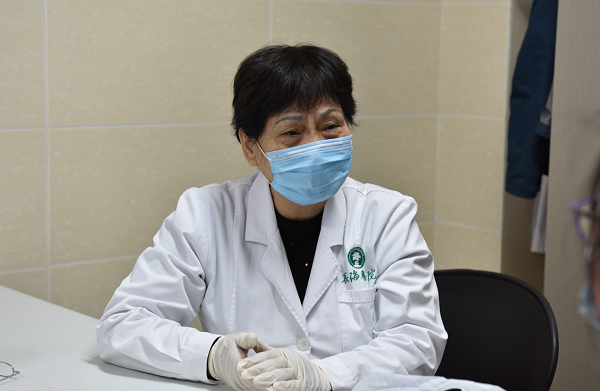 <a href='http://www.tanmianxu.com/a/1811.html' target='_blank'><u>丁素菊</u></a>