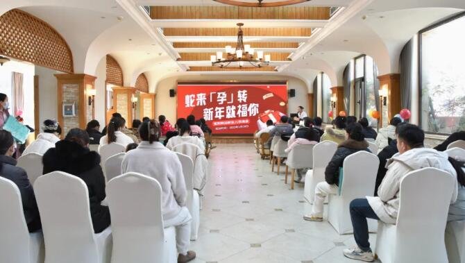 <a href='http://www.tanmianxu.com/' target='_blank'><u>徐州仁慈醫(yī)院</u></a>